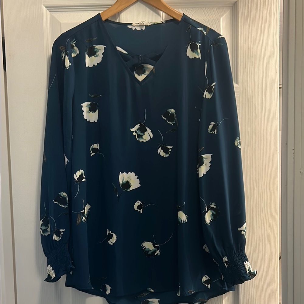 Maurices floral Blouse